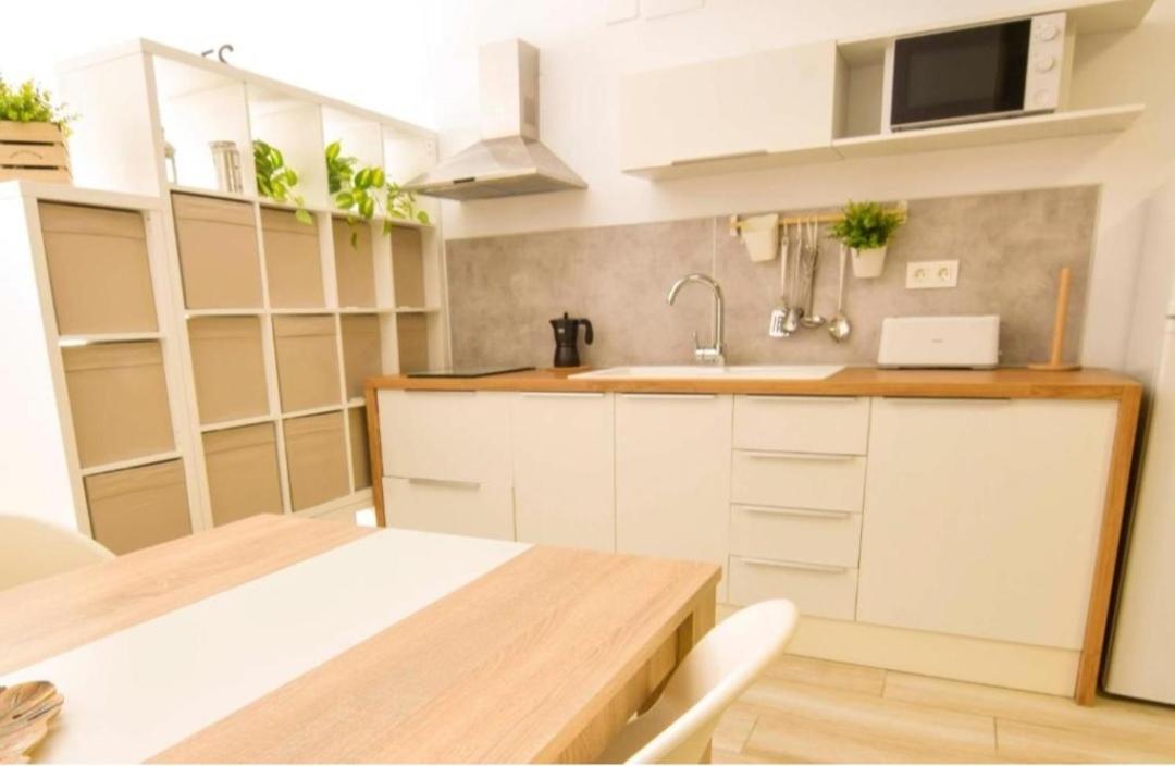 Apartamento Librun Малага Екстер'єр фото